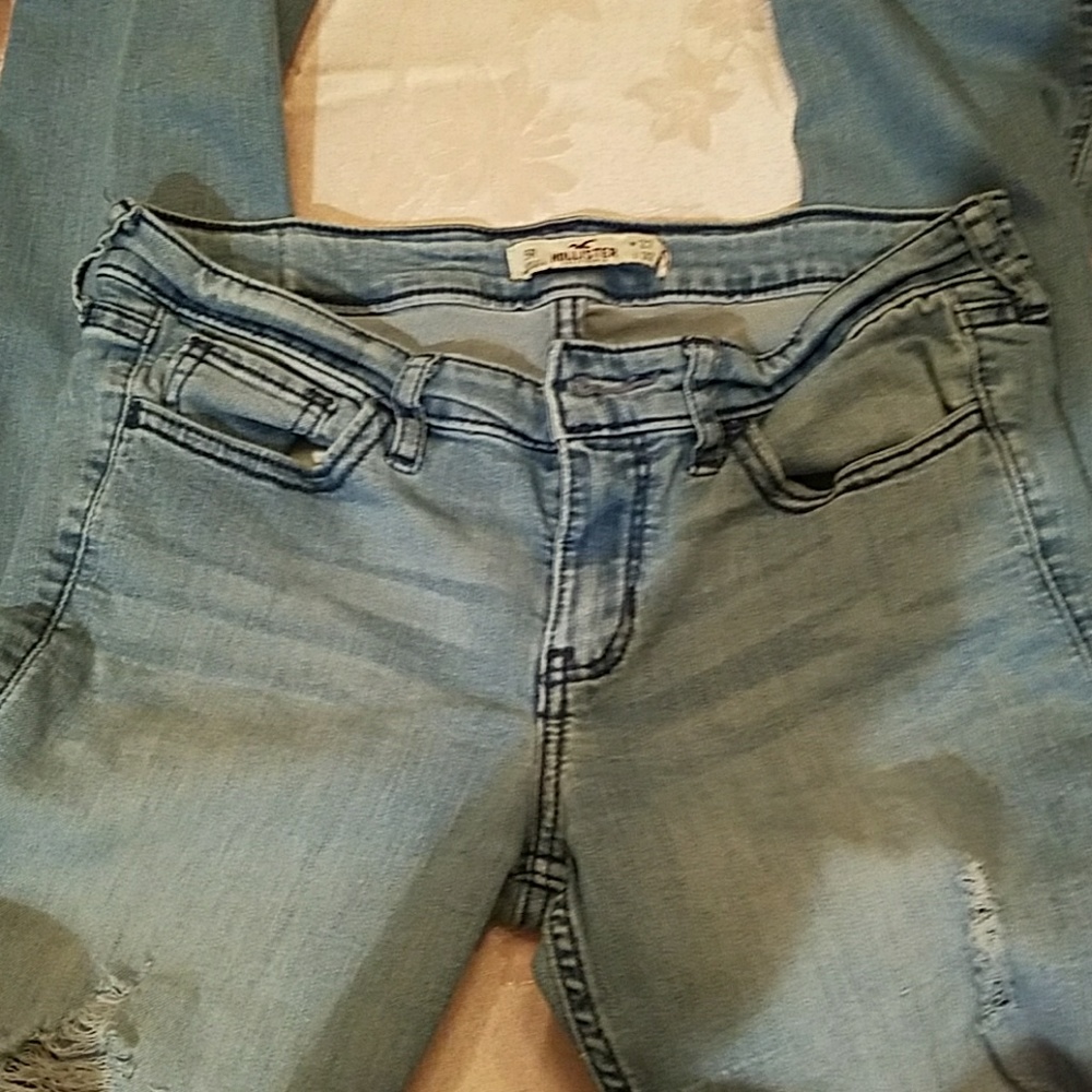 Hollister jeans.. Final price