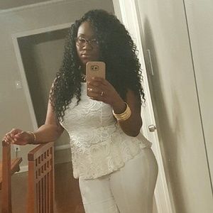 Meet your Posher, Danielle