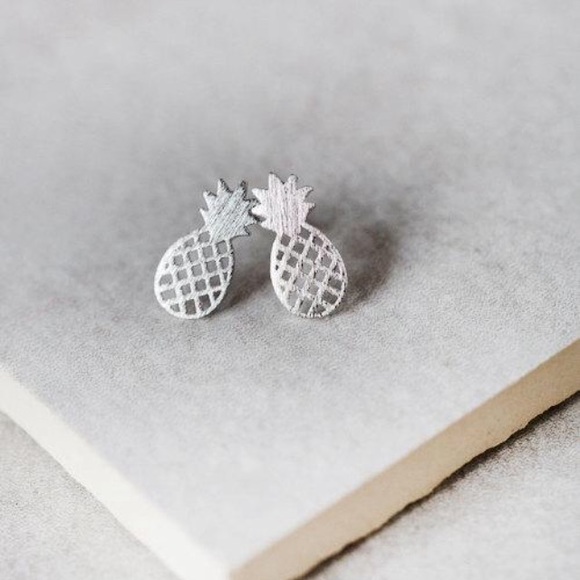 Jewelry - 5 for $25 14k rose gold pineapple earrings