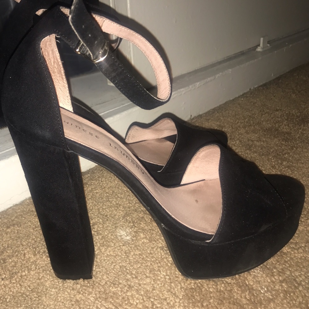 Black Chinese Laundry Heels