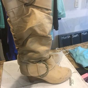 Naughty Monkey Wedged Boots