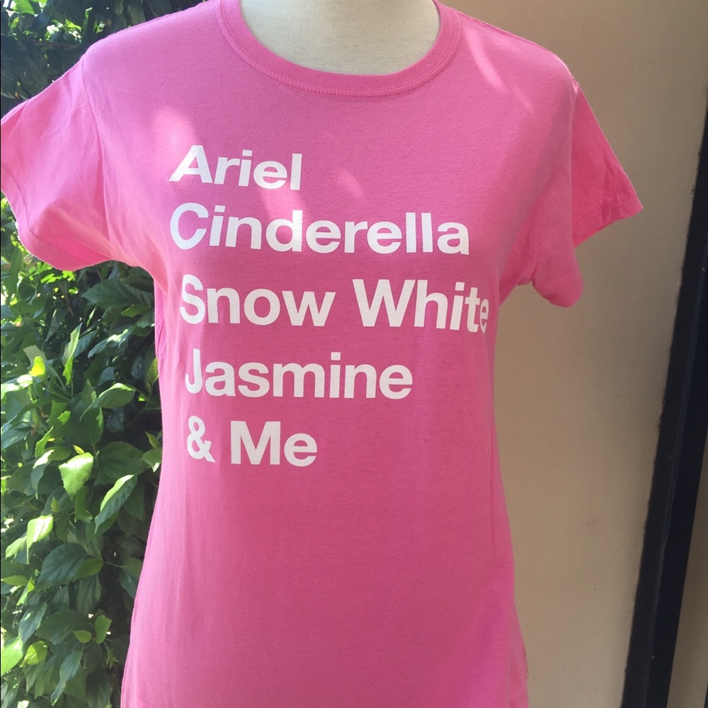 Logo tee