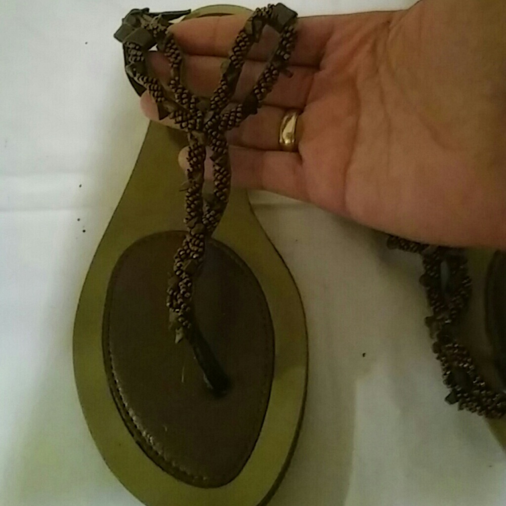 Kenneth Cole brown sandals