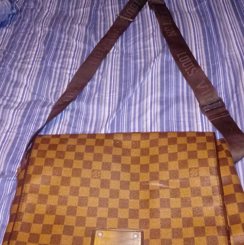 Louis vuitton bag