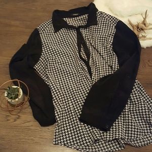 Houndstooth Black Blouse