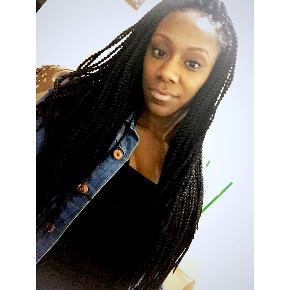 Meet your Posher, Leah