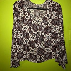 Paisley ruffled lace up top.