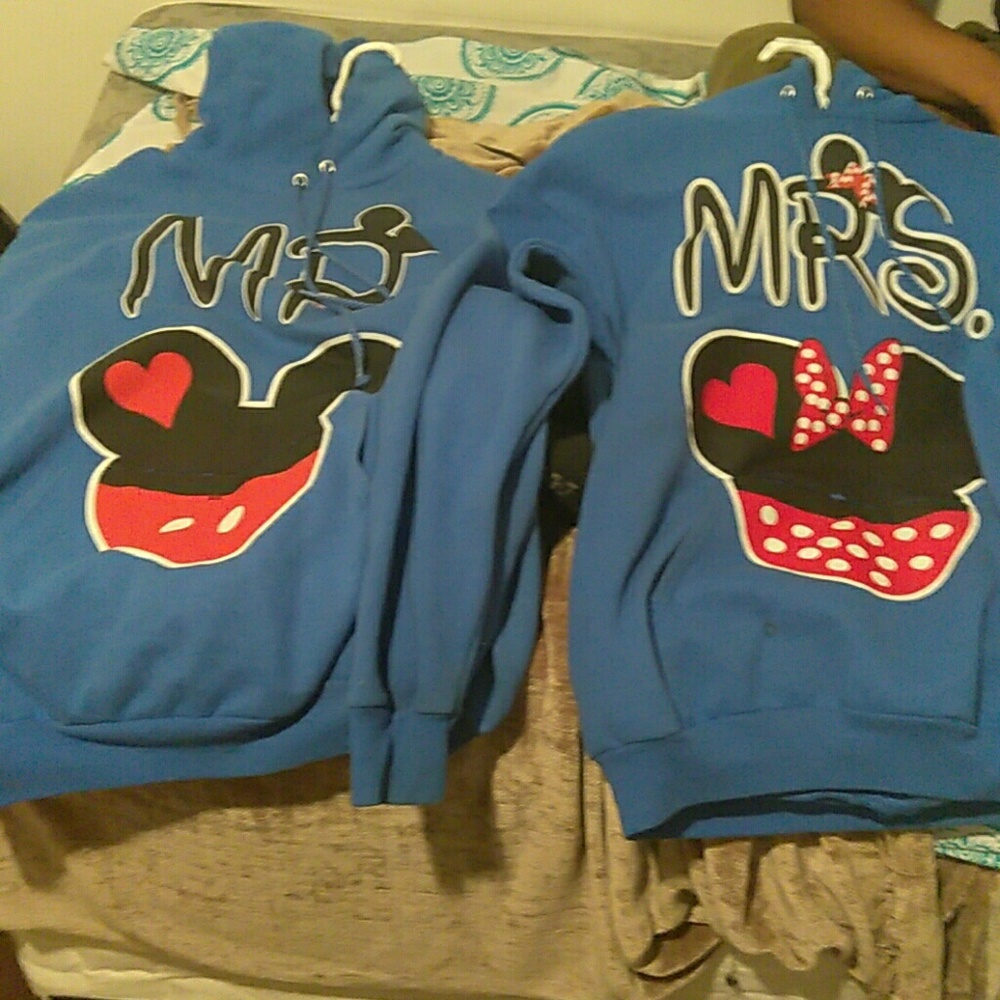 Minnie & mickey hoodie