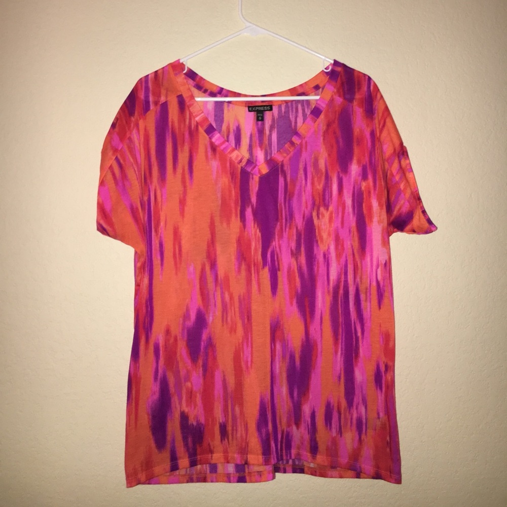 Express Blouse v neck Button Down back