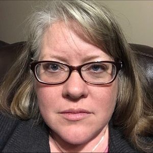 Meet your Posher, Charlaine