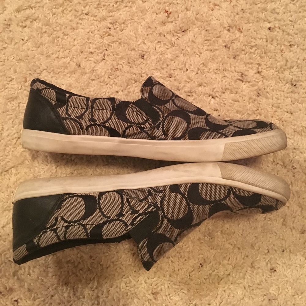 Coach Slip on Shoes - Picture 4 of 6