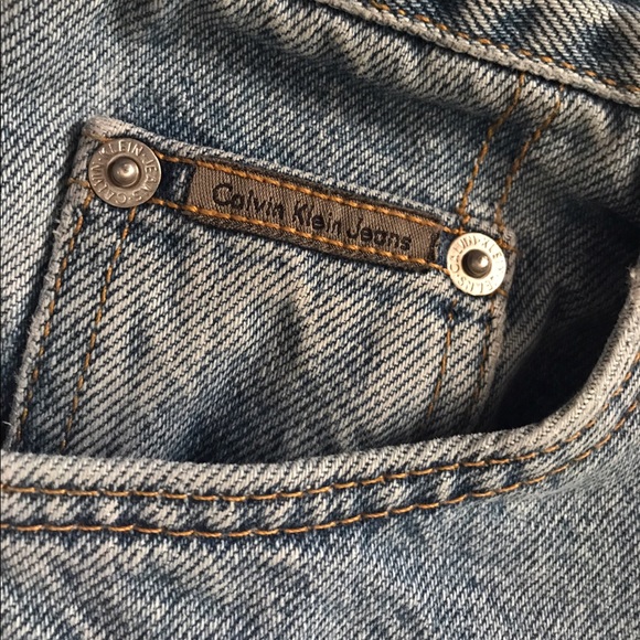 Vintage Calvin Klein jeans! - Picture 5 of 6