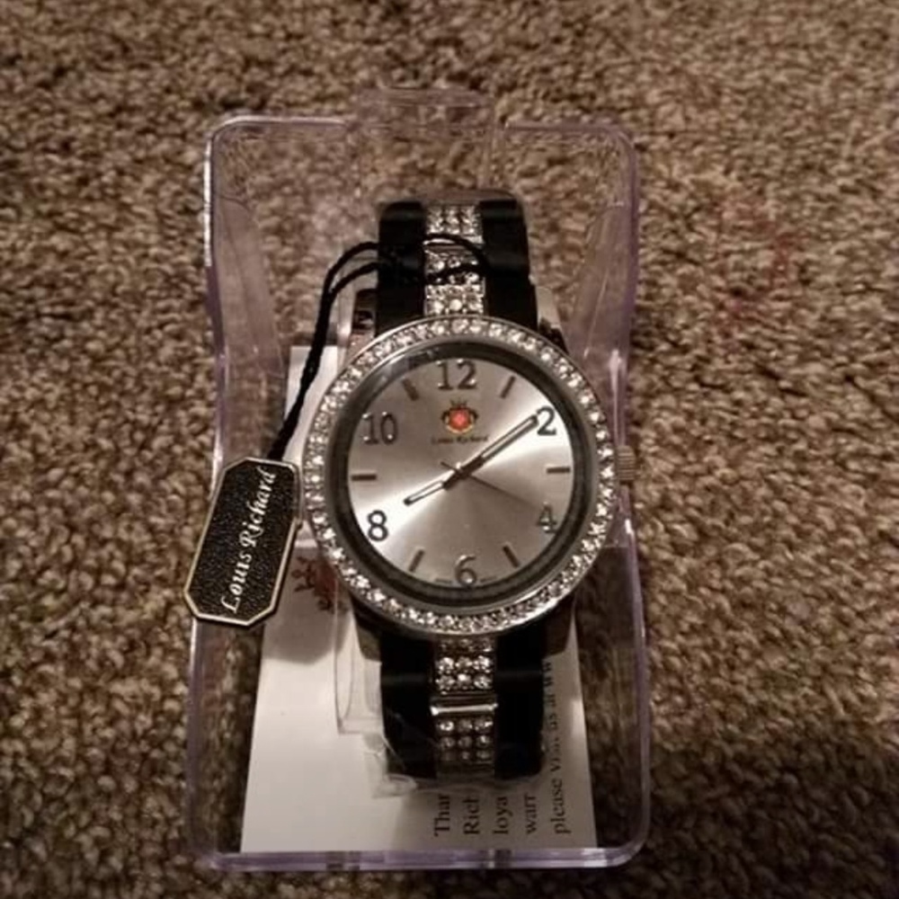 Louis Richard wrist watch