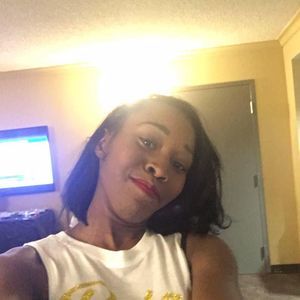 Meet your Posher, Keyla