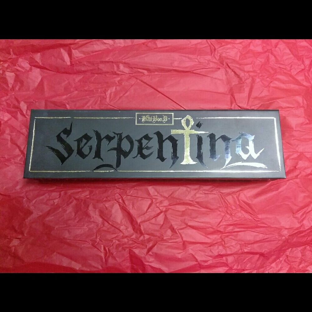 Serpentina Palette