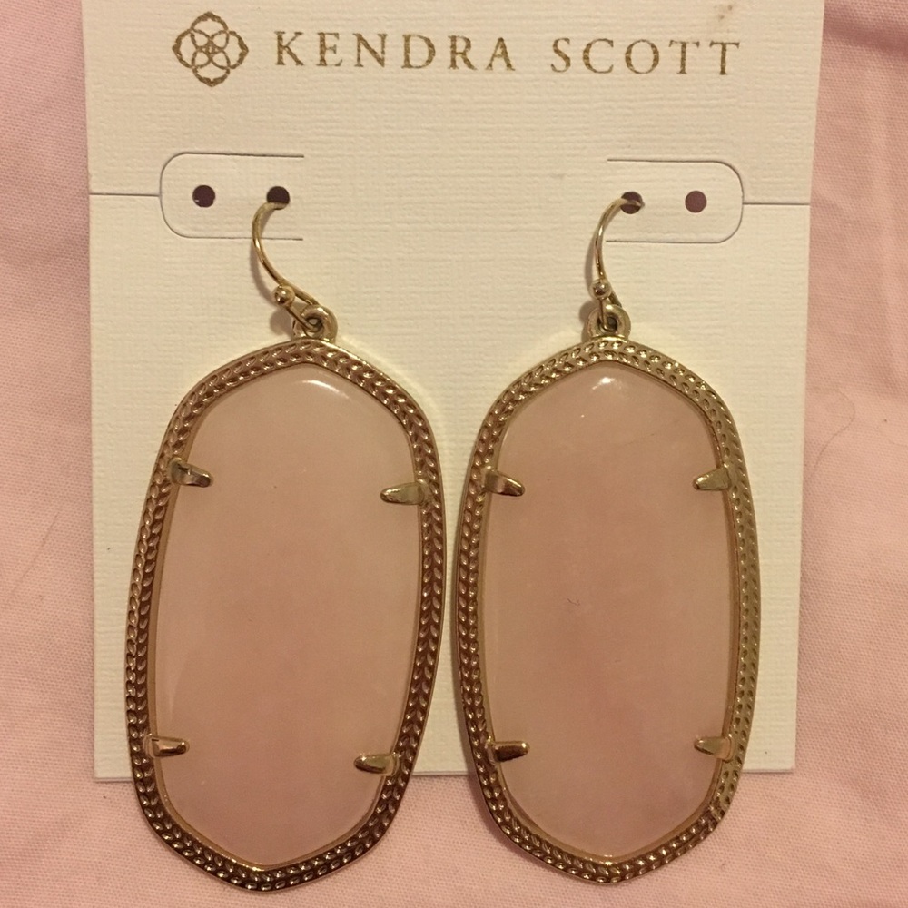 Kendra Scott Danielle rose quarts and gold earring