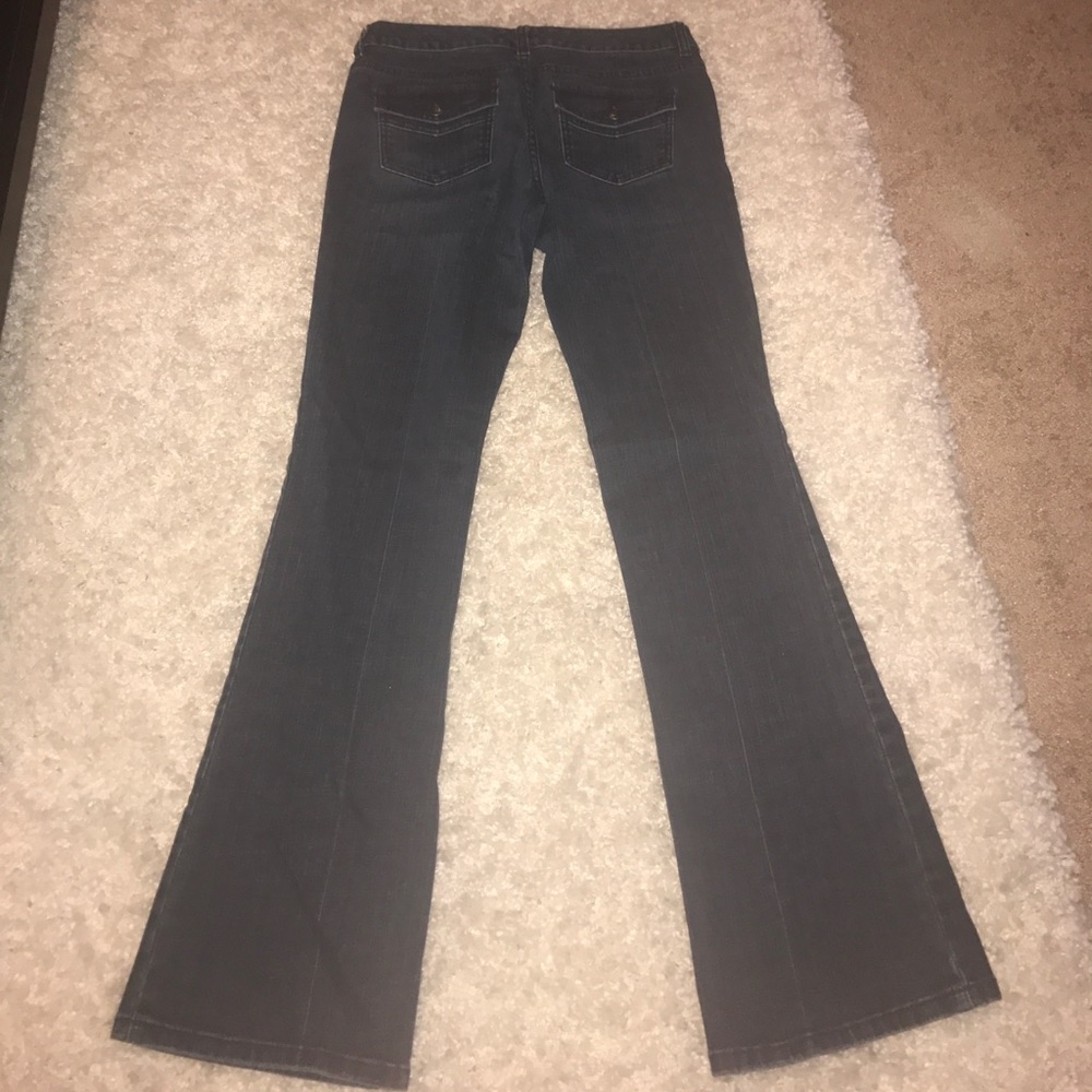 Limited jeans - Picture 2 of 3