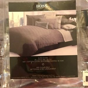 Hugo Boss European Sham 26x26 Inches $140 Retail