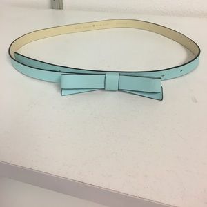 Kate spade light blue bow belt S