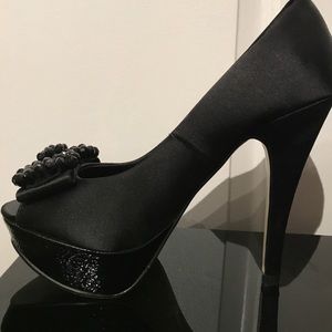 Kurt Kieger Carvela peep toe heels