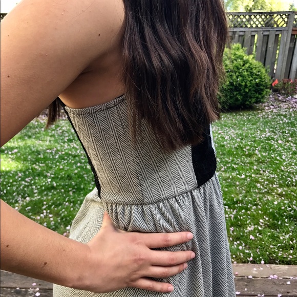 LACE MINI DRESS - Picture 7 of 7