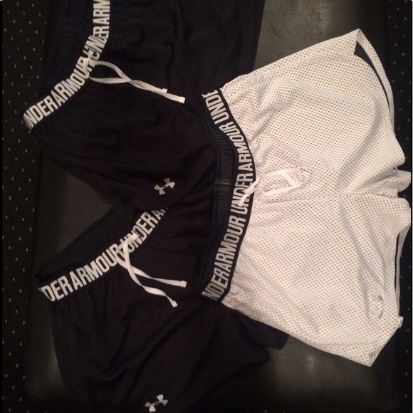 Under Armour Mesh Shorts - Picture 1 of 4