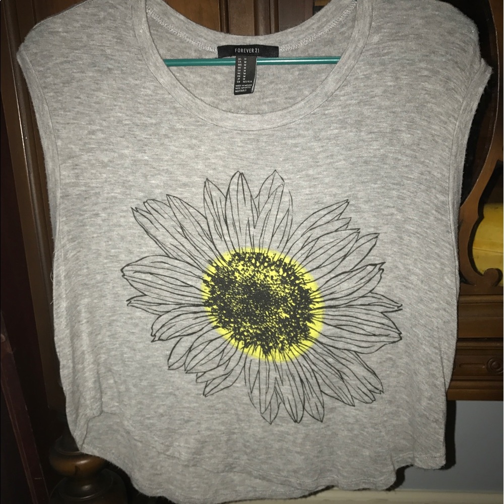 Sunflower Top - Picture 1 of 2