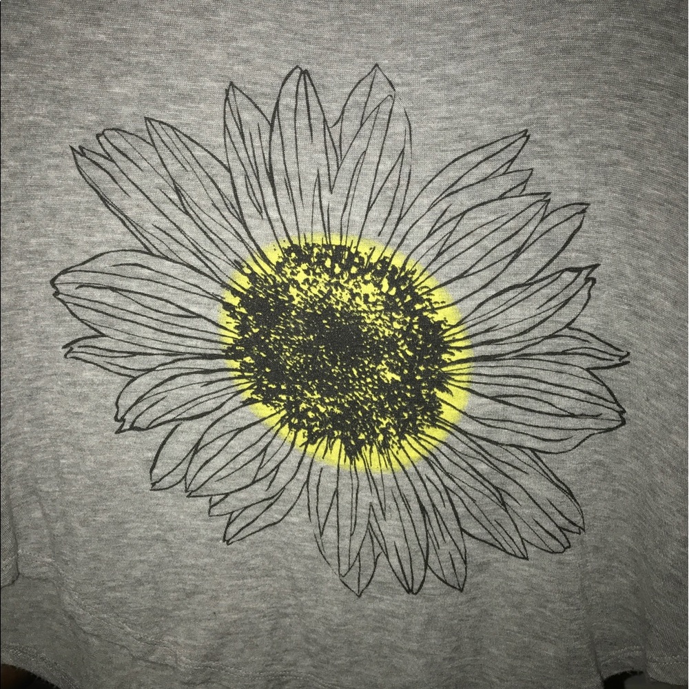Sunflower Top - Picture 2 of 2