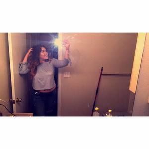 Meet your Posher, Daniella