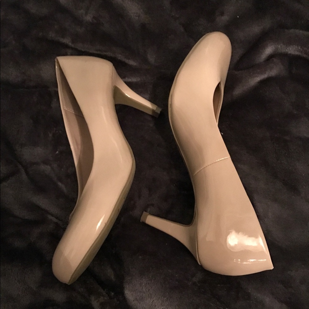 SOLD ‼️‼️‼️ - Picture 2 of 3