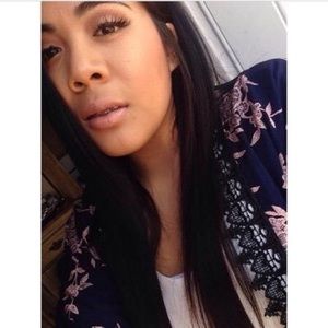 Meet your Posher, Aly