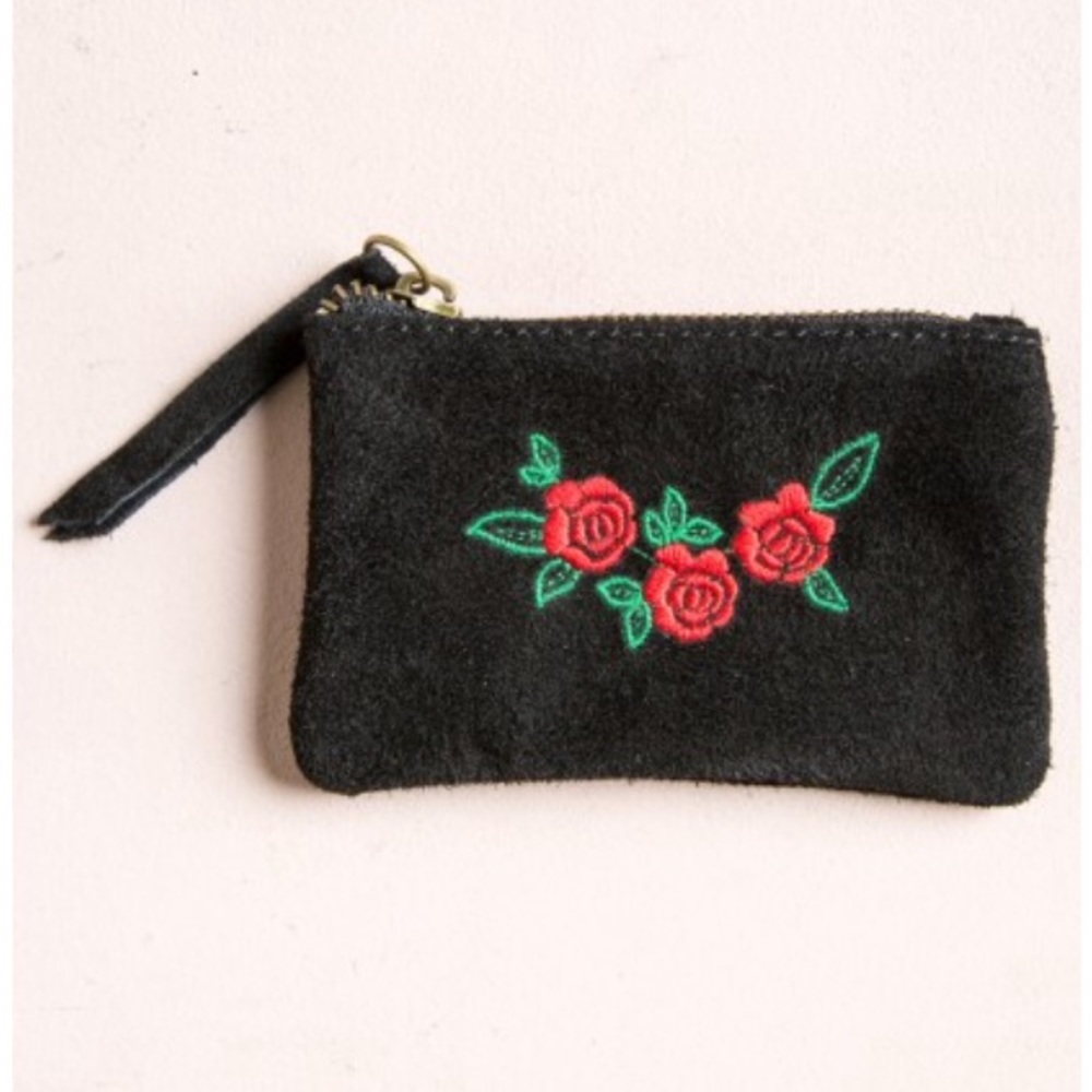 πHPπ NWT Brandy Melville mini rose coin pouch - Picture 1 of 6