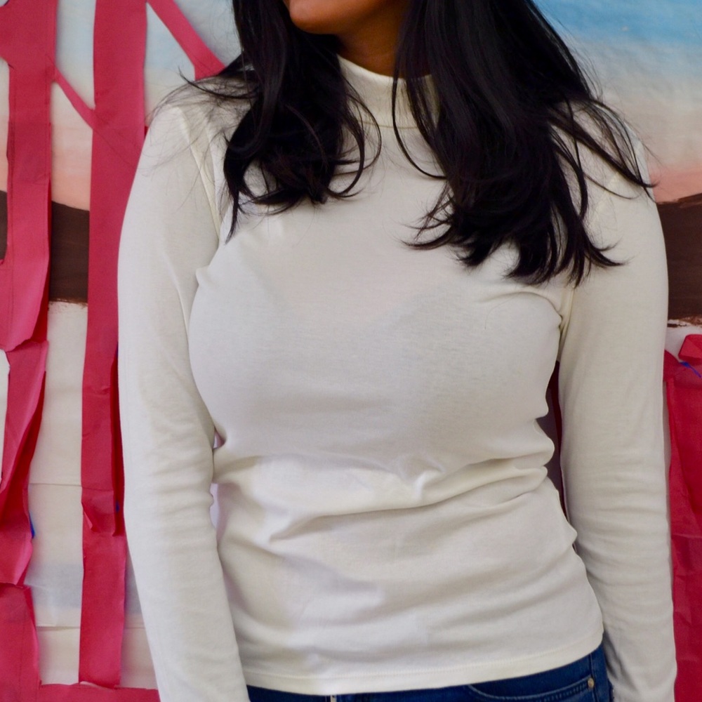 Women's White turtle neck