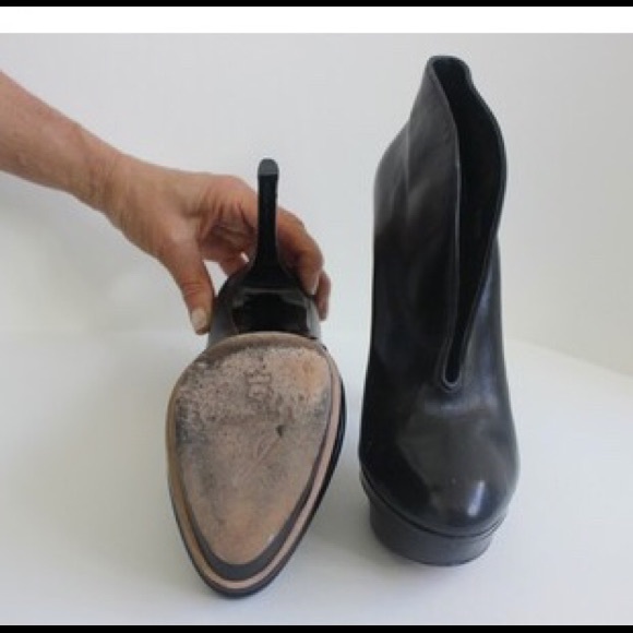 Brian Atwood Bffortosa Black Bootie - Picture 3 of 3