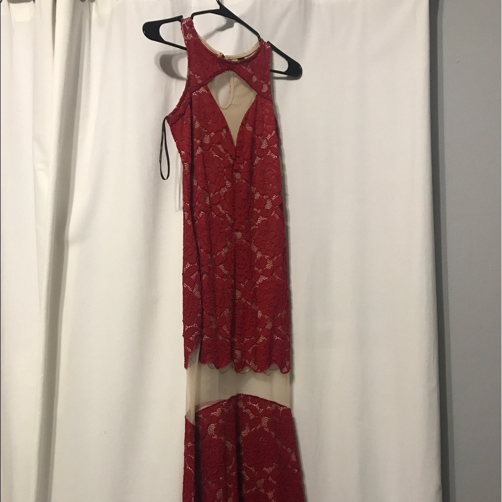 Red prom dress