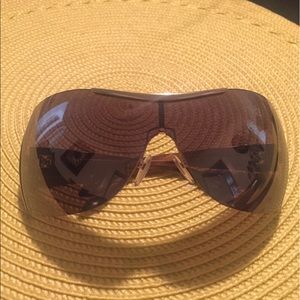 Carolina Herrera sunglasses authentic