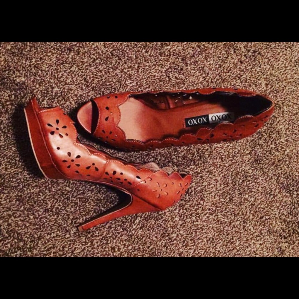 Copper heels