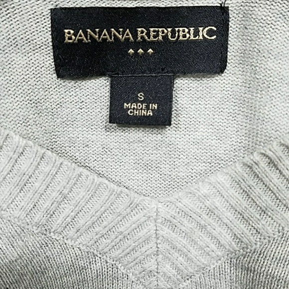 Banana Republic v-neck sweater (men) - Picture 4 of 4