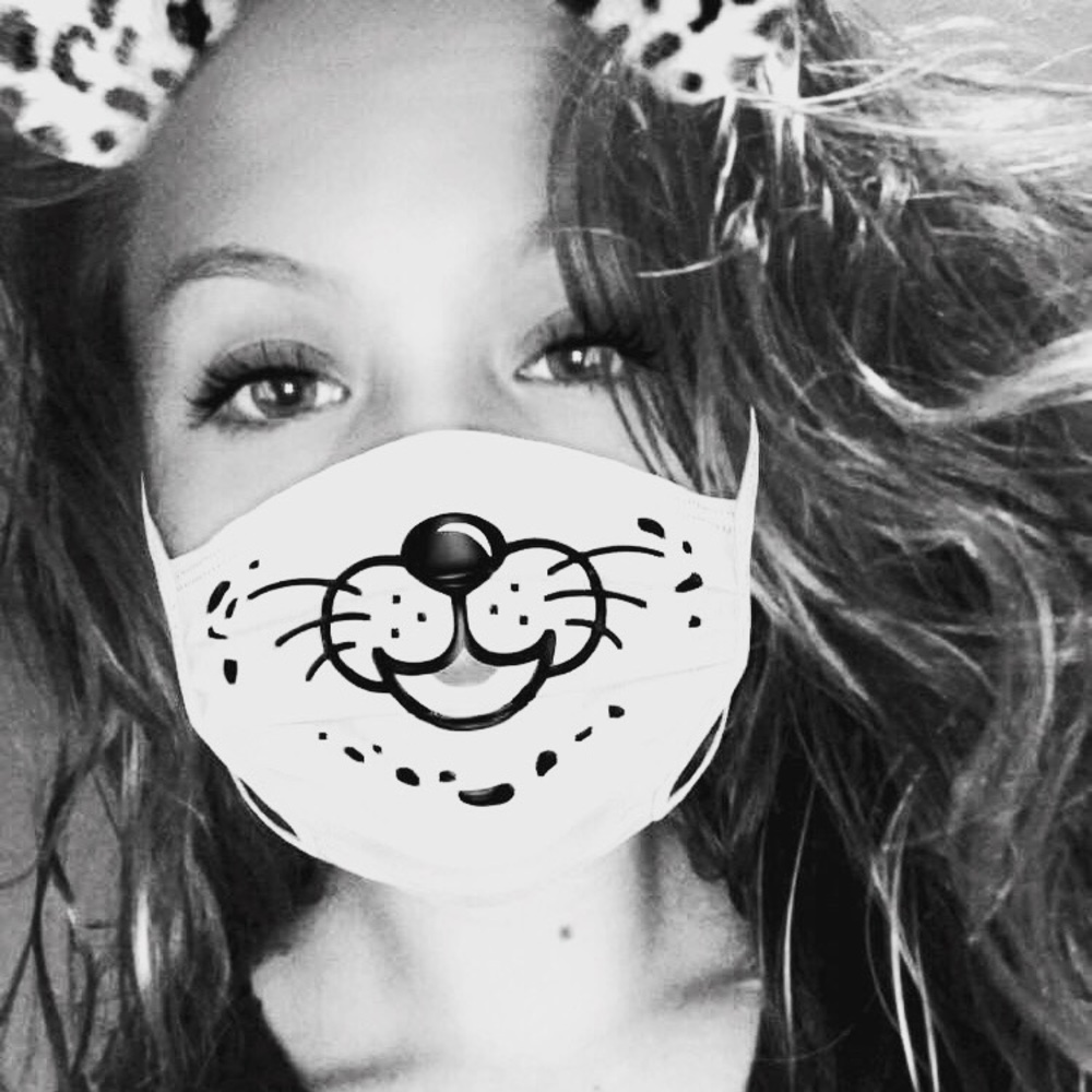 Meet your Posher, Caitlynn