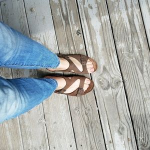 Mephisto Leather Short Wedge Sandals