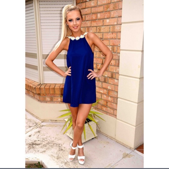 True Blue Flower Power cover up or mini dress - Picture 2 of 5