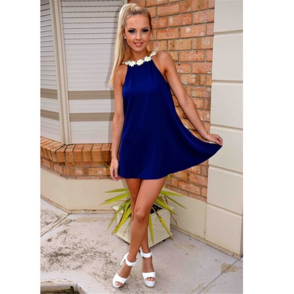 True Blue Flower Power cover up or mini dress - Picture 3 of 5