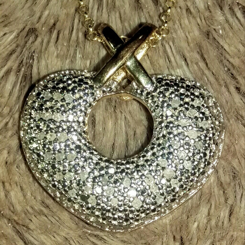 Diamonds heart necklace on 18kgp Sterling Silver