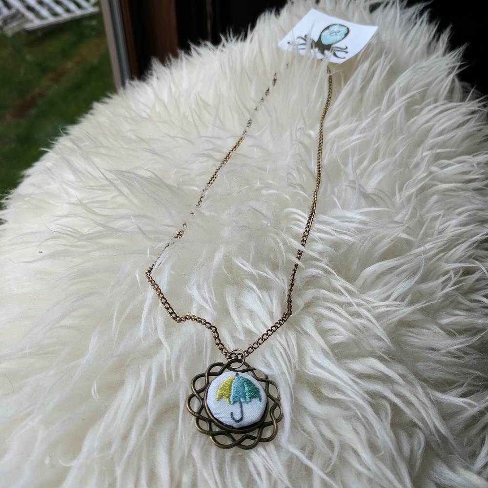 Embroidered pendant necklace - umbrella