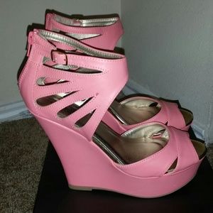 Pink wedge heels