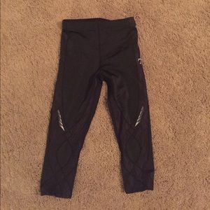 CW-X Women's 3/4 length Stabilyx Tights