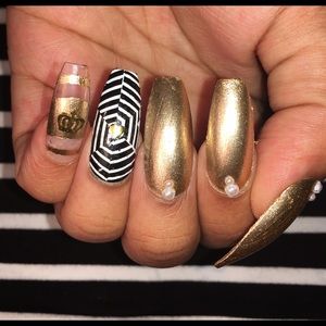 Large 10 piece press on nails