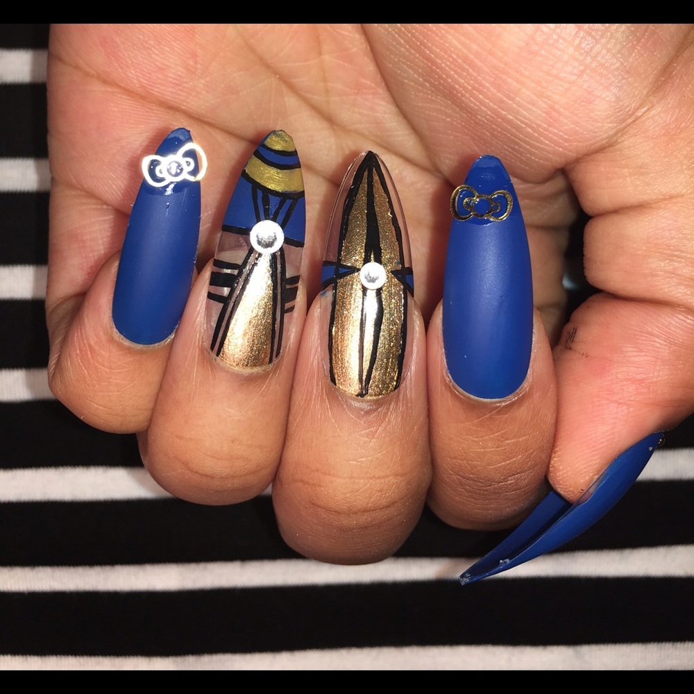 Large 10 piece press on nails