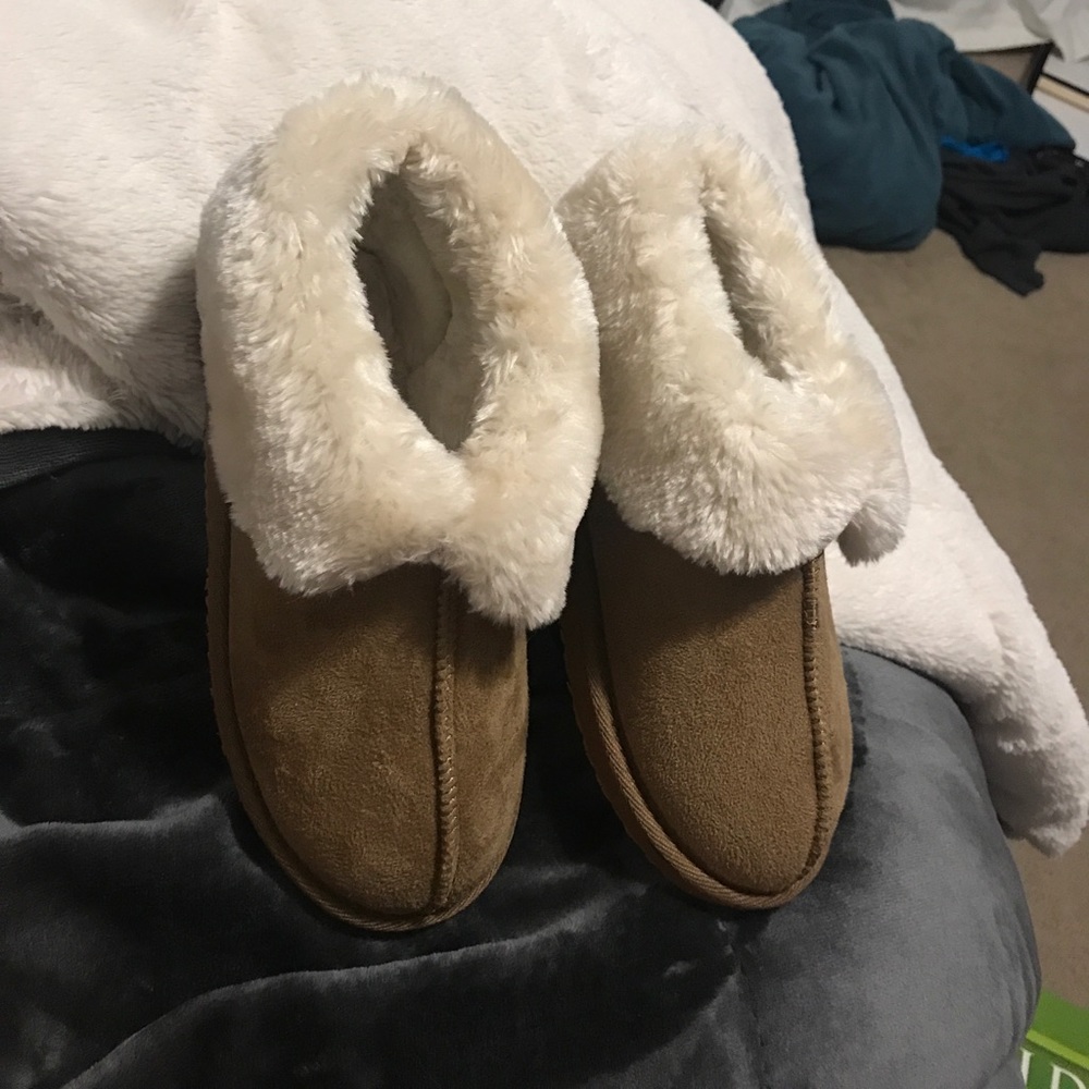 Slippers