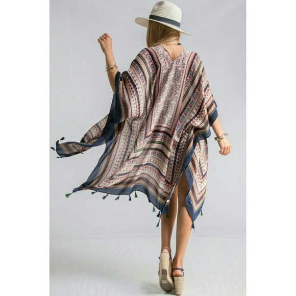 πHPπBlue Aztec Shrug - Picture 2 of 5